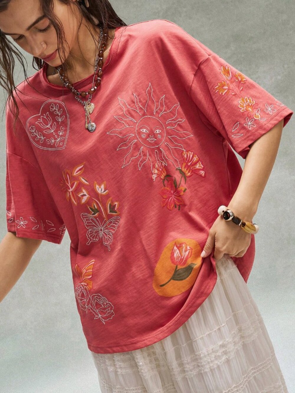 BOUTIQUE MAGICAL EMBROIDERED TEE